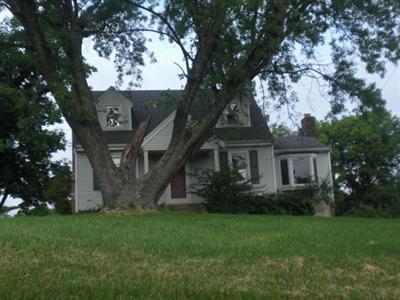 4585 School Section Rd, Cincinnati, OH 45211 photo 1
