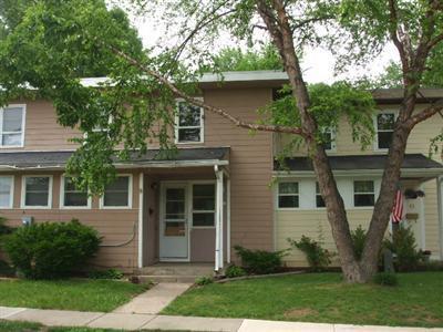41 Dewitt St, Greenhills, OH 45218 photo 1
