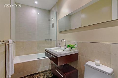 4844 Myrtle Ave, Blue Ash, OH 45242 photo 3