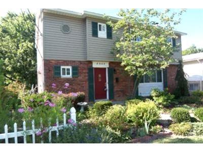 8525 Foxcroft Dr, Cincinnati, OH 45231 photo 1