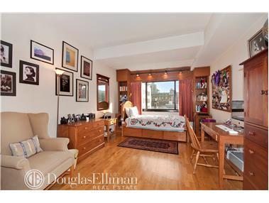 963 Springbrook Dr, Cincinnati, OH 45224 photo 6