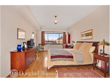 963 Springbrook Dr, Cincinnati, OH 45224 photo 7