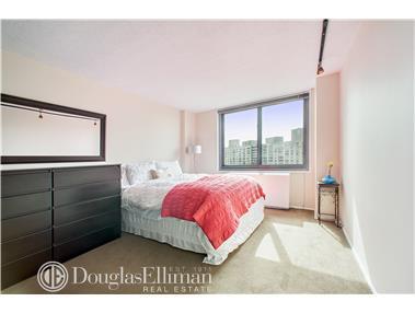 109 Junefield Ave, Greenhills, OH 45218 photo 6