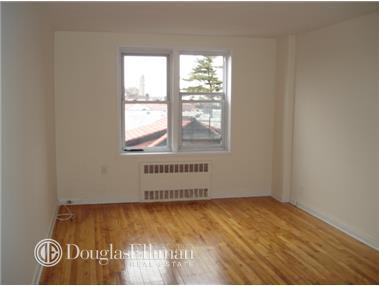 3707 Boudinot Ave, Cincinnati, OH 45211 photo 4