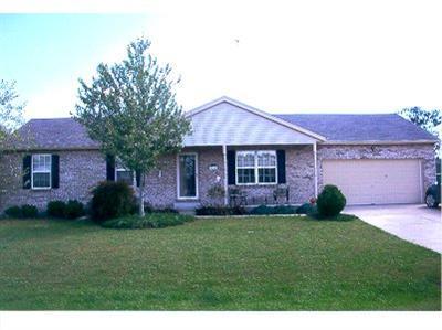 6034 Sean Cir, Blanchester, OH 45107 photo 1