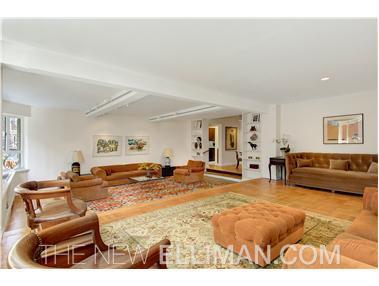4616 Farview Ln, Cincinnati, OH 45247 photo 4