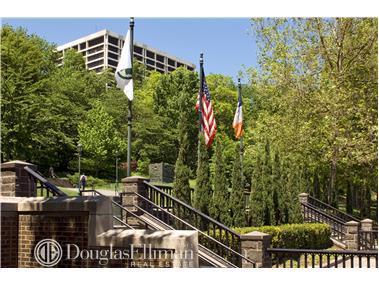 515 Carplin Pl, Cincinnati, OH 45229 photo 8