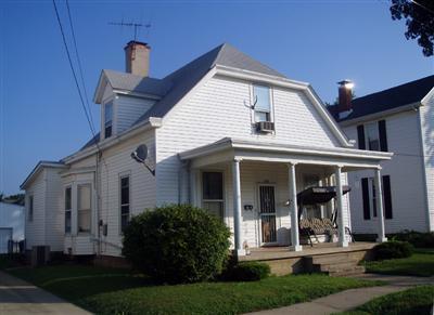 113 Center St, Blanchester, OH 45107 photo 2
