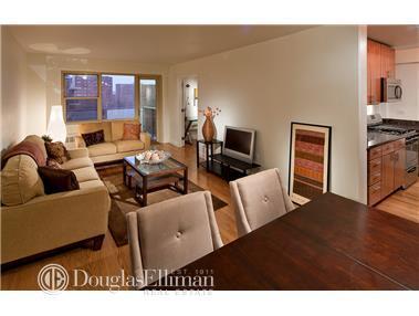1413 Meredith Dr, Cincinnati, OH 45231 photo 1