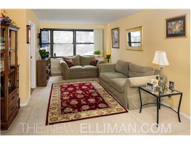 7 Spring Hill Dr, Mariemont, OH 45227 photo 1
