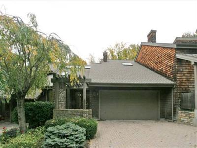 7 Spring Hill Dr, Mariemont, OH 45227 photo 3