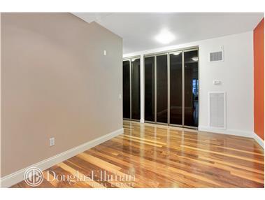 5357 Whitmore Dr, Cincinnati, OH 45238 photo 5