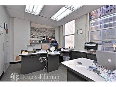 8173 Kemper Rd, Cincinnati, OH 45249 photo 6