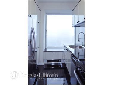 2497 Schon Dr, Cincinnati, OH 45231 photo 13