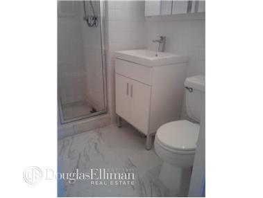 3511 Macpherson Pl, Cincinnati, OH 45245 photo 10