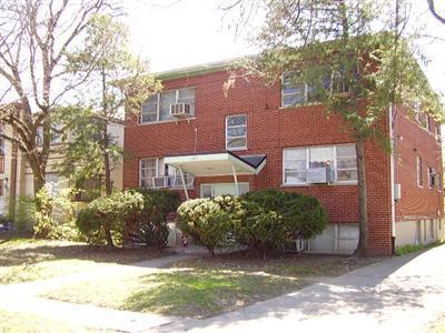 1585 Summit Rd, Cincinnati, OH 45237 photo 1