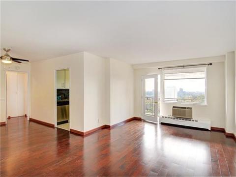 4266 Gensen Loop, Cincinnati, OH 45245 photo 1