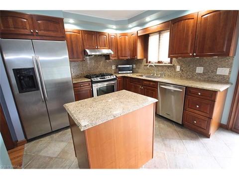 724 Danvers Dr, Forest Park, OH 45240 photo 5