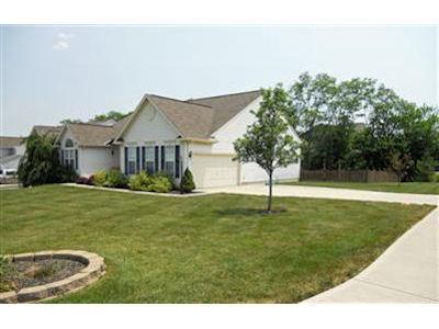 300 Brookhurst Dr, Monroe, OH 45050 photo 1