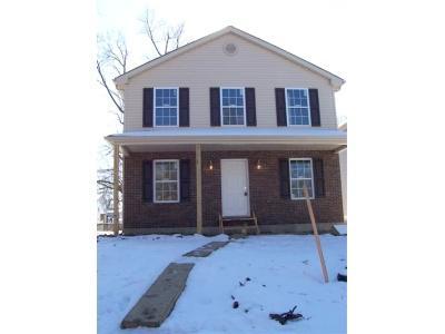 715 Maple St, Lockland, OH 45215 photo 3