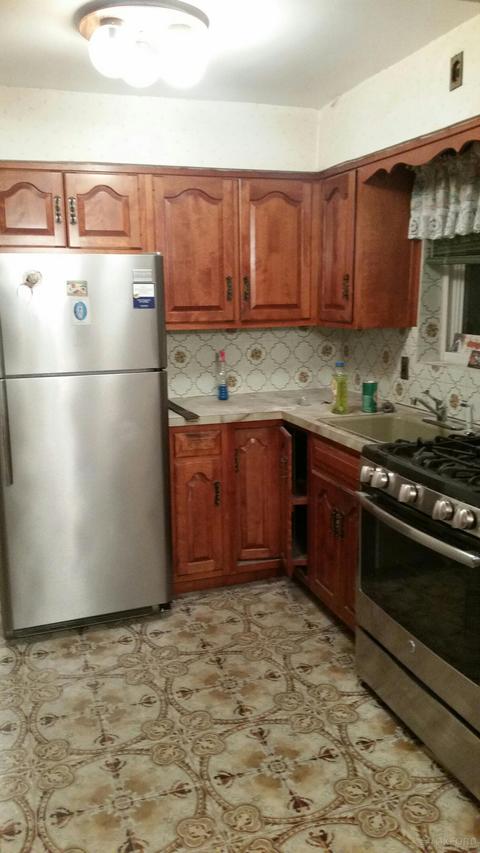 719 Maple St, Lockland, OH 45215 photo 2