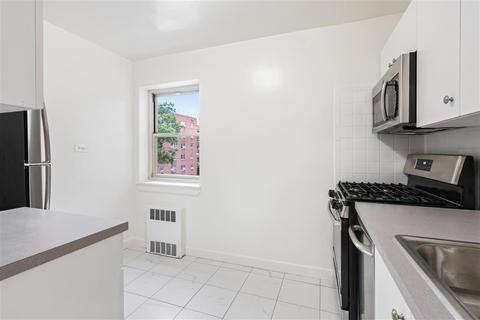 11469 Oakstand Dr, Forest Park, OH 45240 photo 6