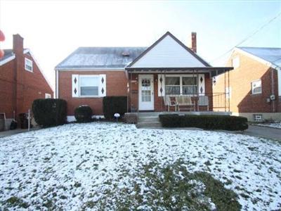 9340 Comstock Dr, Cincinnati, OH 45231 photo 2