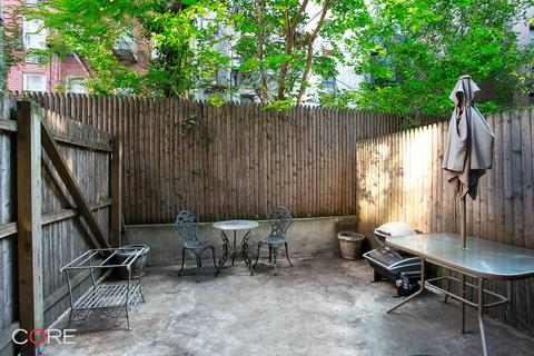 4417 Eighth St, Cincinnati, OH 45238 photo 1
