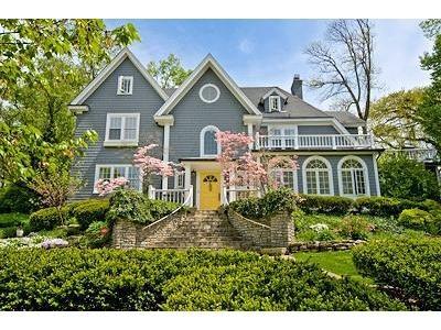 1344 Observatory Dr, Cincinnati, OH 45208 photo 1