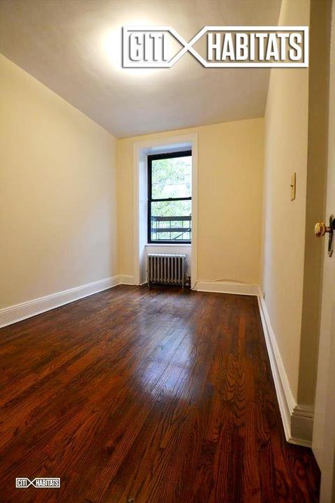547 Davis Rd #4, Cincinnati, OH 45255 photo 5