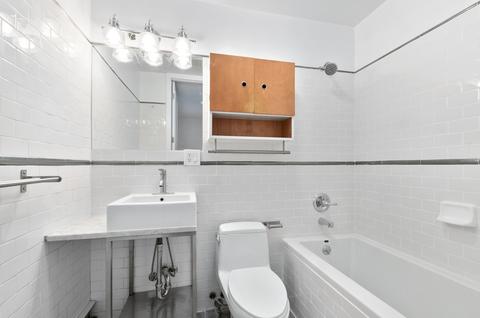 767 Carlsbad Rd, Forest Park, OH 45240 photo 7