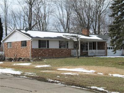4443 Aicholtz Rd, Cincinnati, OH 45245 photo 2