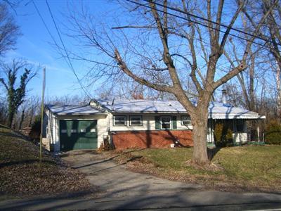 9607 Pippin Rd, Cincinnati, OH 45231 photo 3
