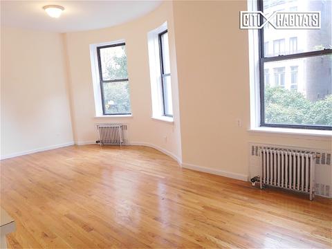 2818 Harrison Ave, Cincinnati, OH 45211 photo 1
