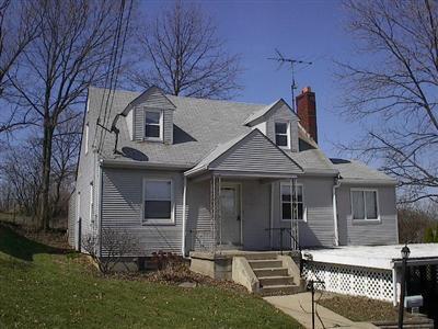 4611 School Section Rd, Cincinnati, OH 45211 photo 2