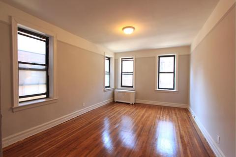 4010 Benjamin St, Cincinnati, OH 45245 photo 2