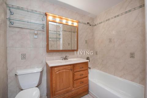 6623 Knottypine Dr, Cincinnati, OH 45230 photo 5