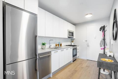 5110 Ebersole Ave, Cincinnati, OH 45227 photo 4