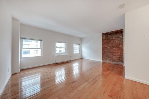 3231 Epworth Ave, Cincinnati, OH 45211 photo 2