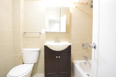 4501 Springmeadow Dr, Cincinnati, OH 45229 photo 7