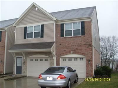 957 Lost Xing, Cincinnati, OH 45231 photo 3