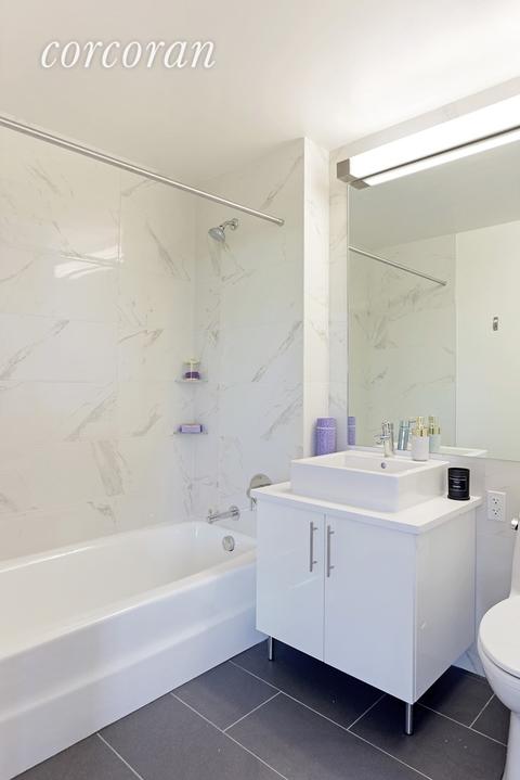 6900 Royalgreen Dr, Cincinnati, OH 45244 photo 7