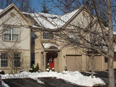 492 Mapleleaf Dr #F, Cincinnati, OH 45255 photo 3