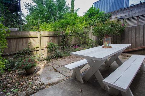 1721 Norcol Ln, Cincinnati, OH 45231 photo 1