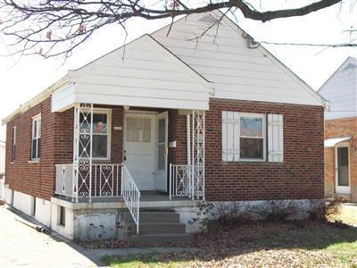 1721 Norcol Ln, Cincinnati, OH 45231 photo 2