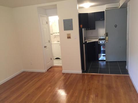 8687 Zenith Ct, Cincinnati, OH 45231 photo 4