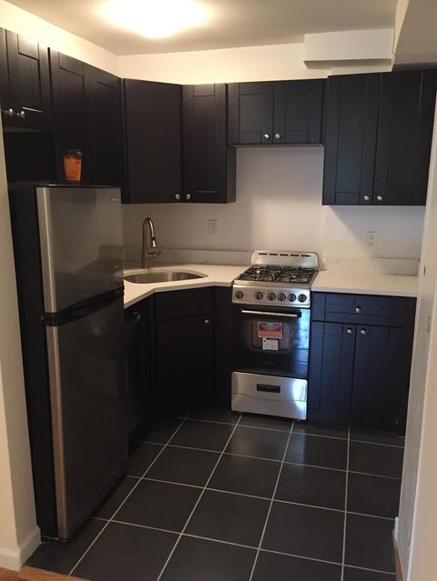 8687 Zenith Ct, Cincinnati, OH 45231 photo 3