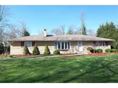1888 Miles Rd, Cincinnati, OH 45231 photo 3