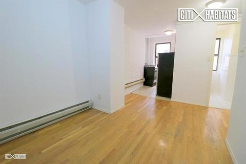 1619 Pullan Ave, Cincinnati, OH 45223 photo 2