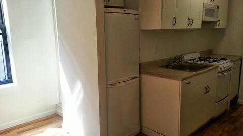 7780 Fancycab Ct, Cincinnati, OH 45231 photo 1